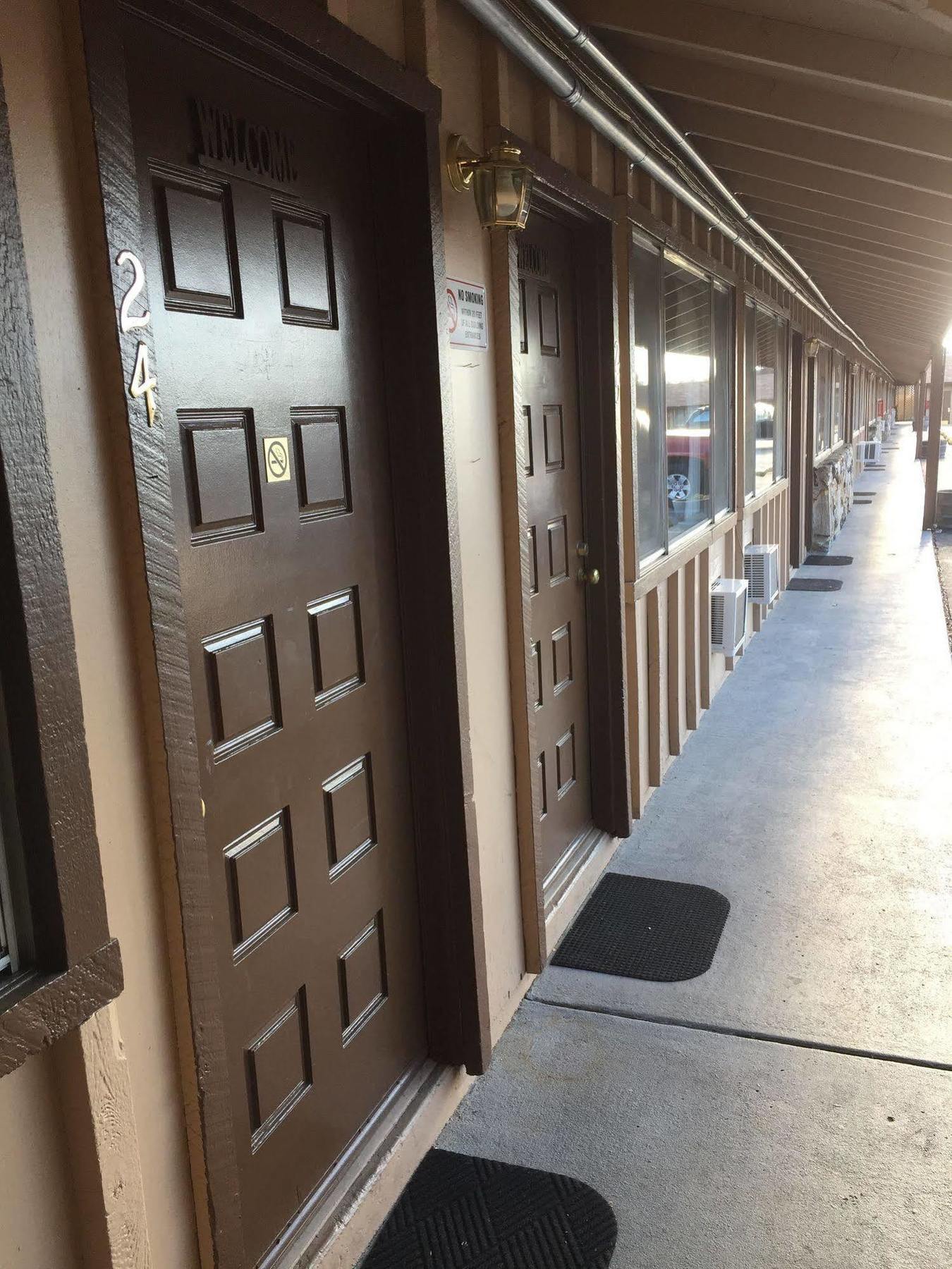 Holiday Lodge Grass Valley Exterior foto